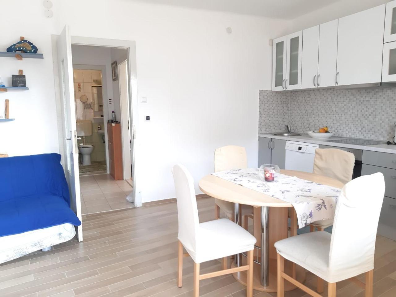 Nina, Apartment In City Centre Split Exterior foto
